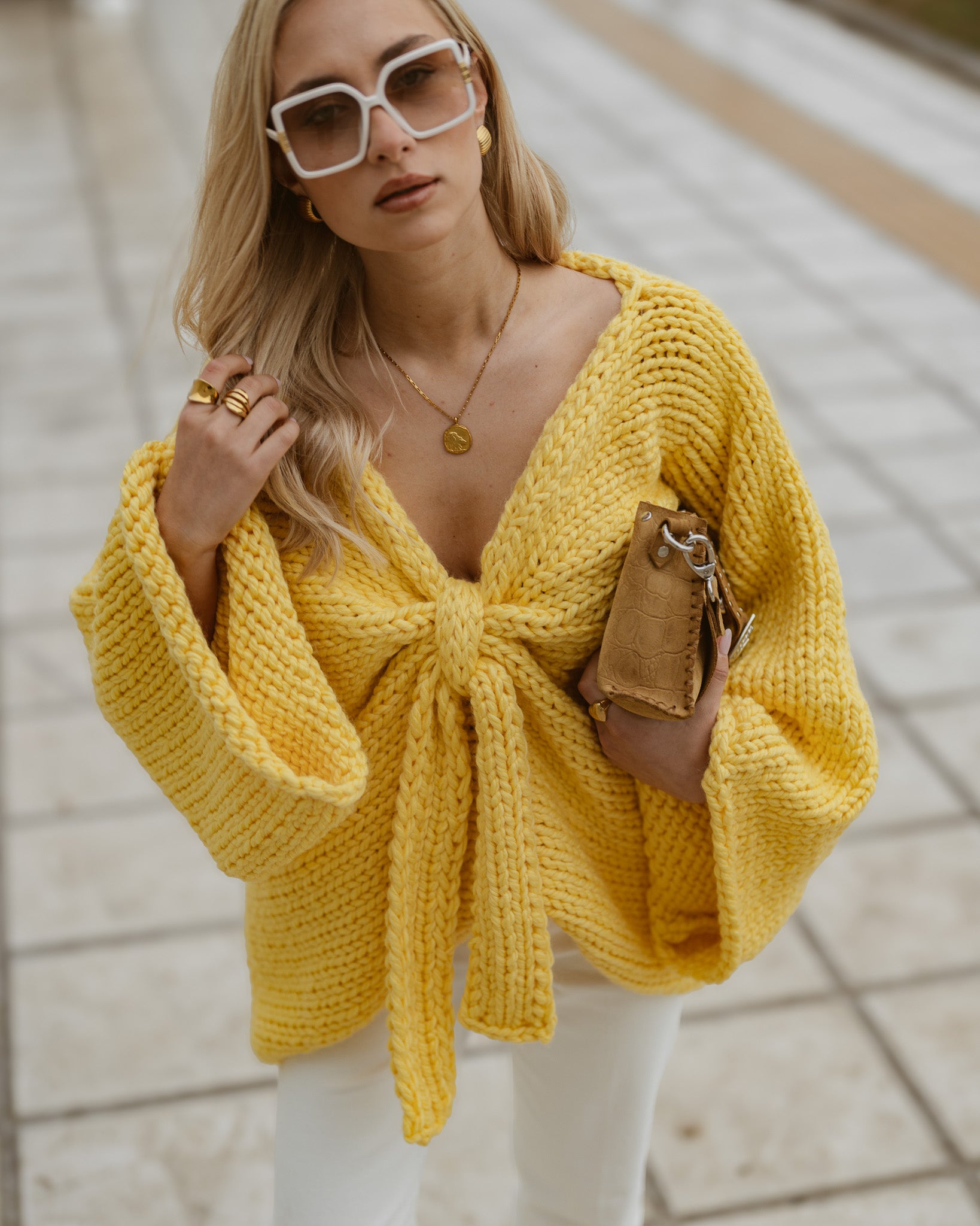 #color_pastel yellow