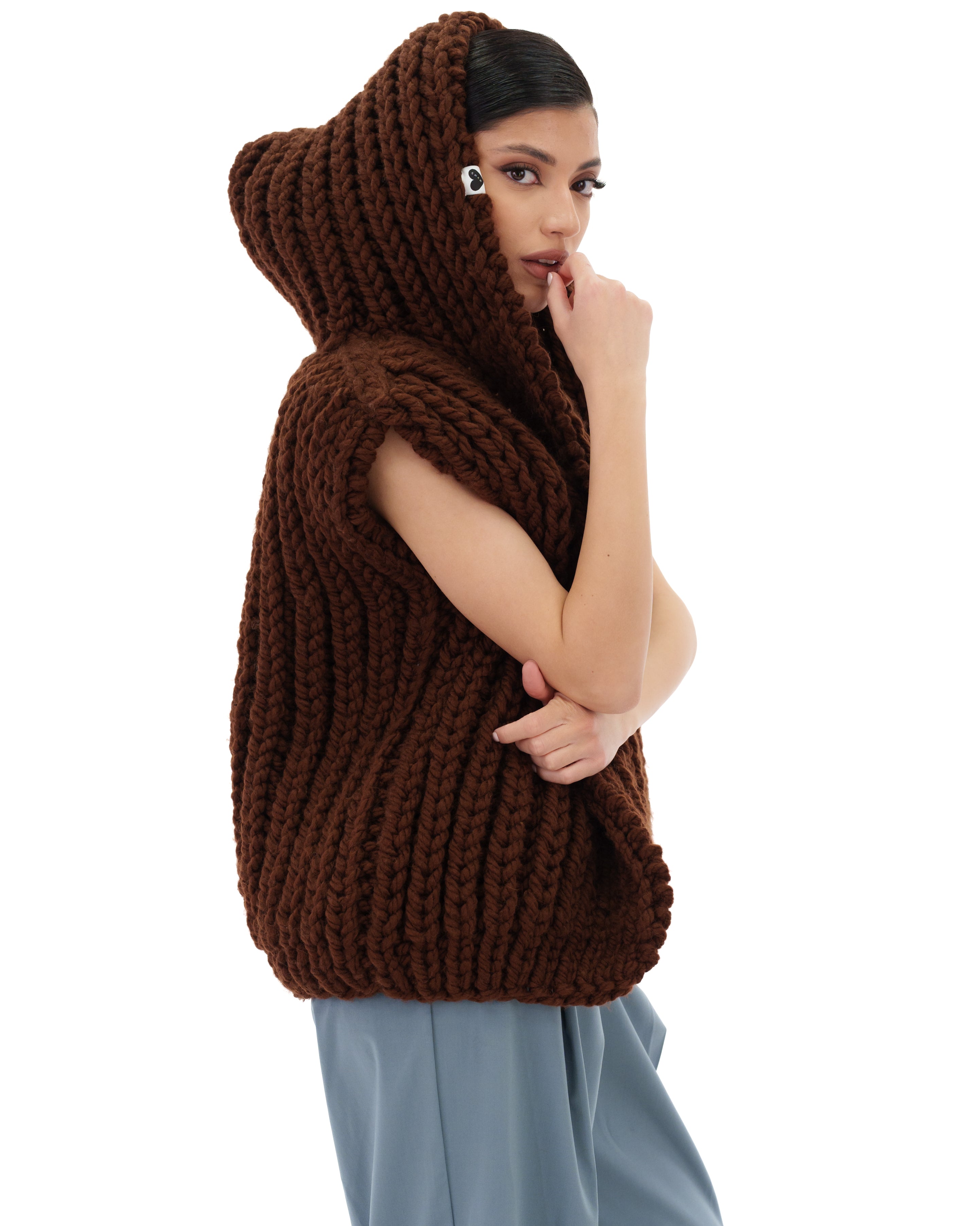 #color_brown