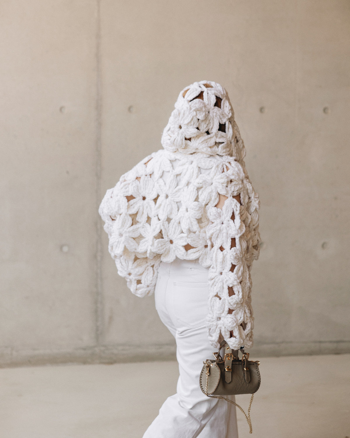 #color_white