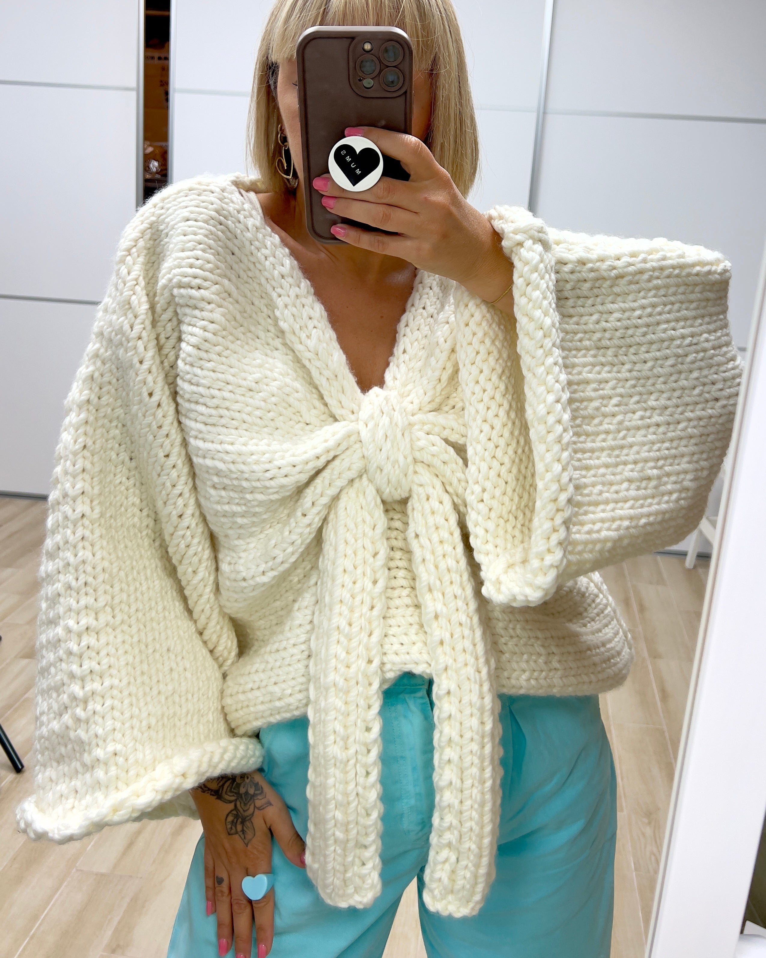 #color_white