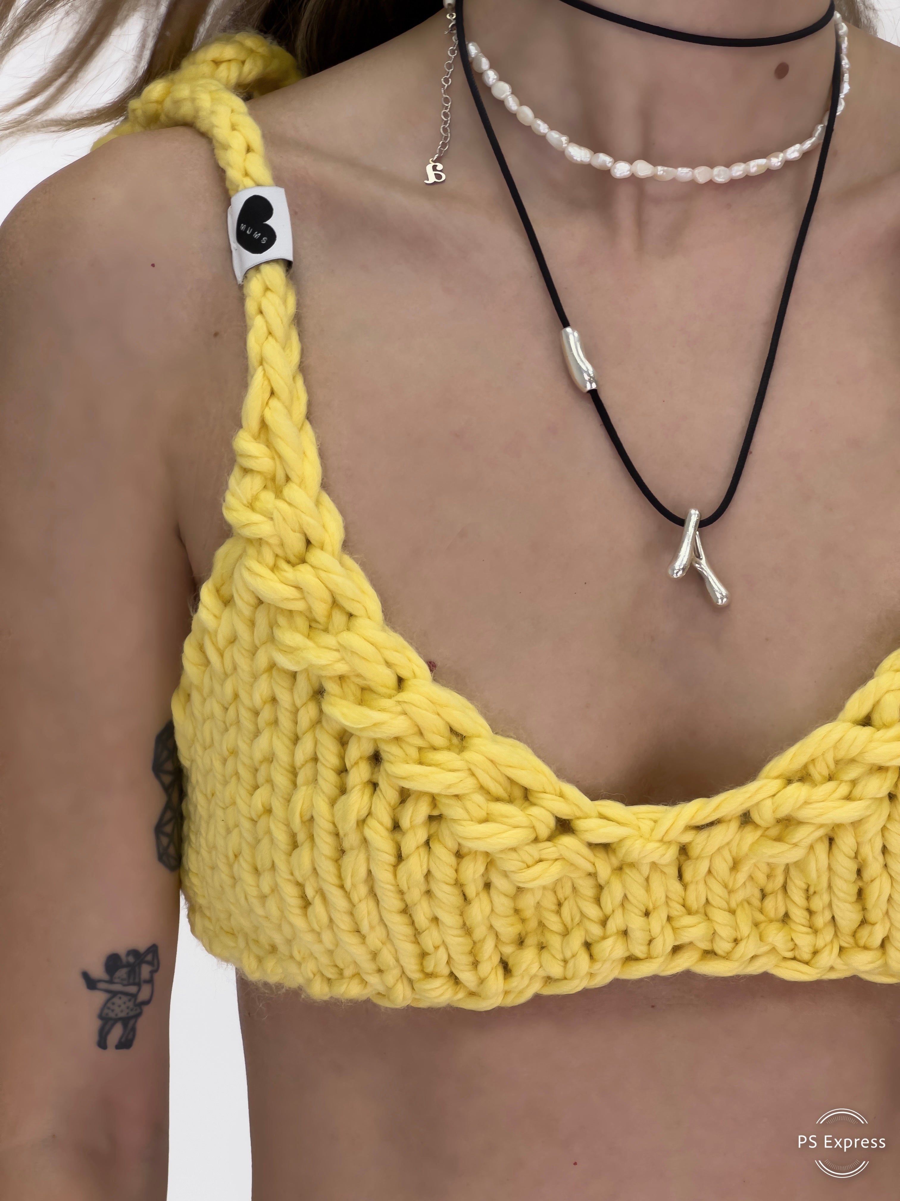 #pastelyellow