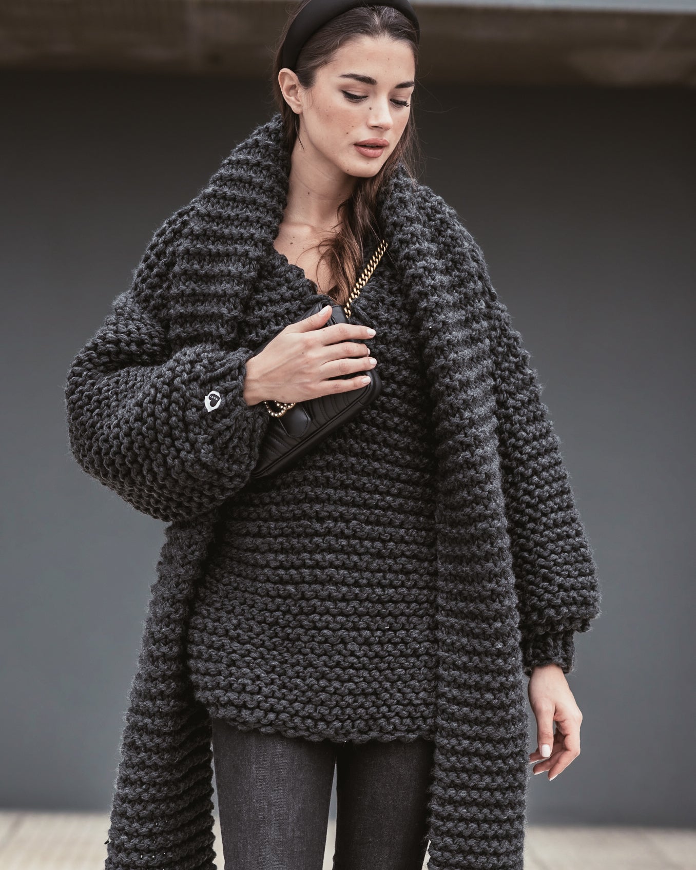 #color_dark grey
