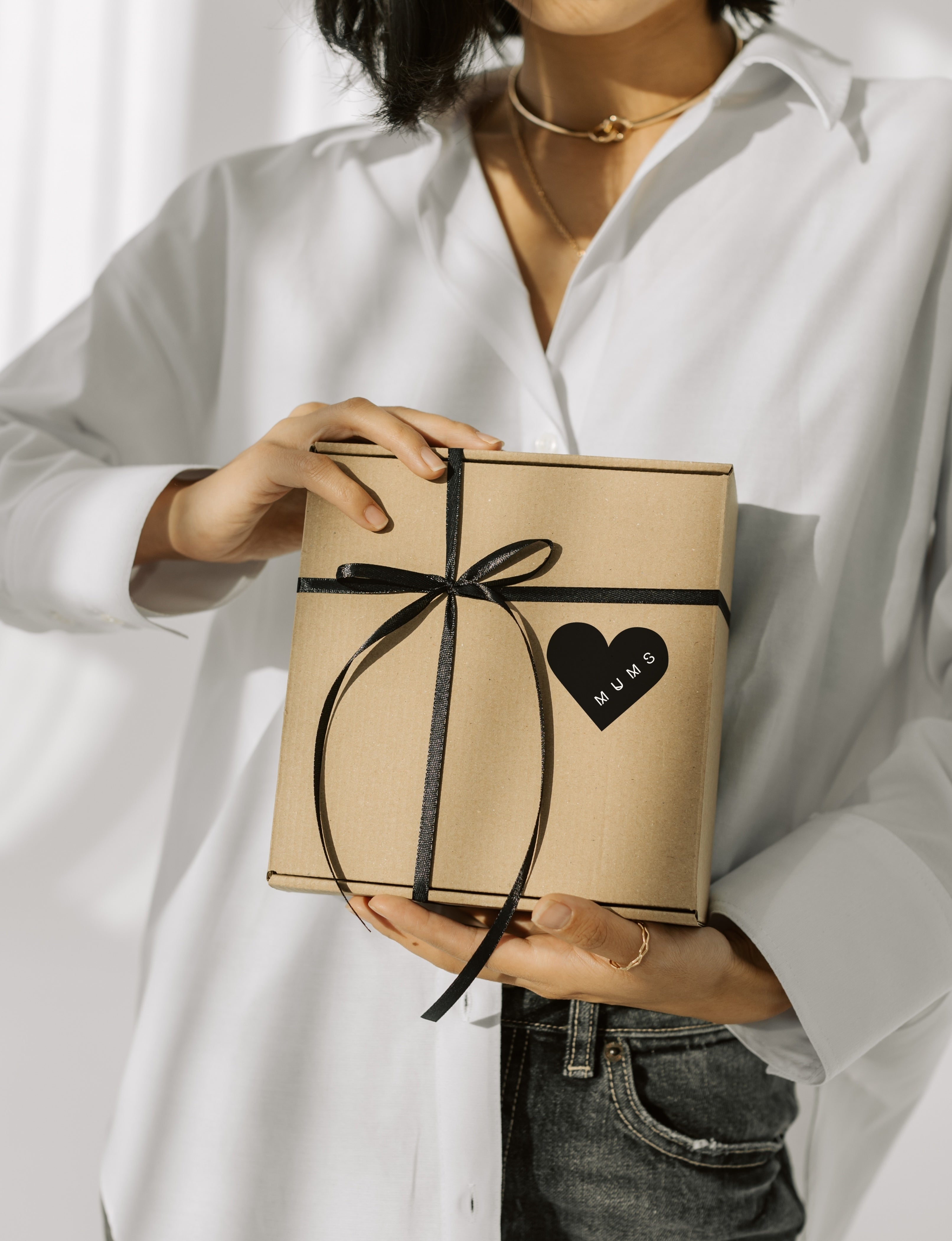 The Handmade Knitwear Gift Guide: What to Buy for Every Person and Budget
