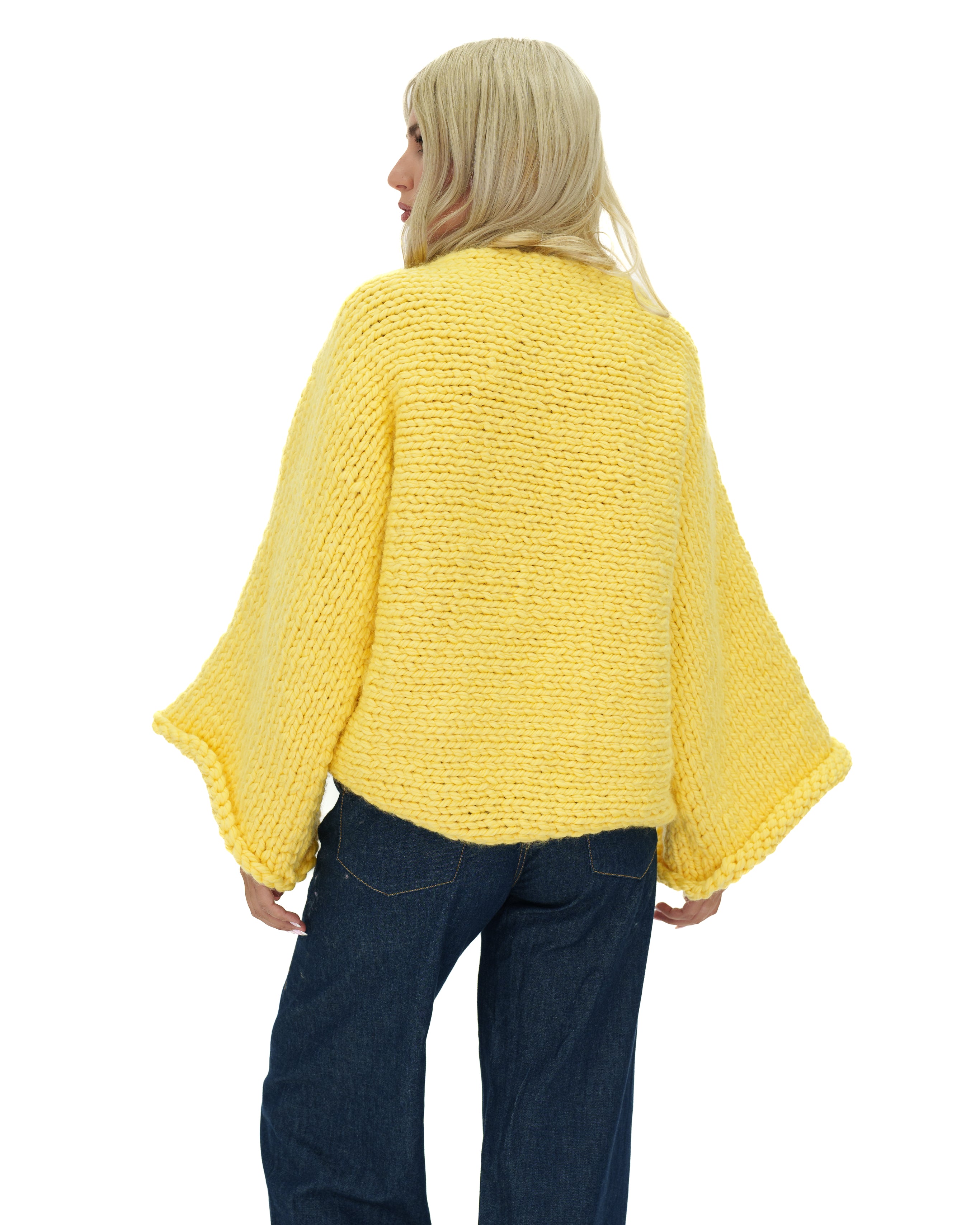 #color_pastel yellow