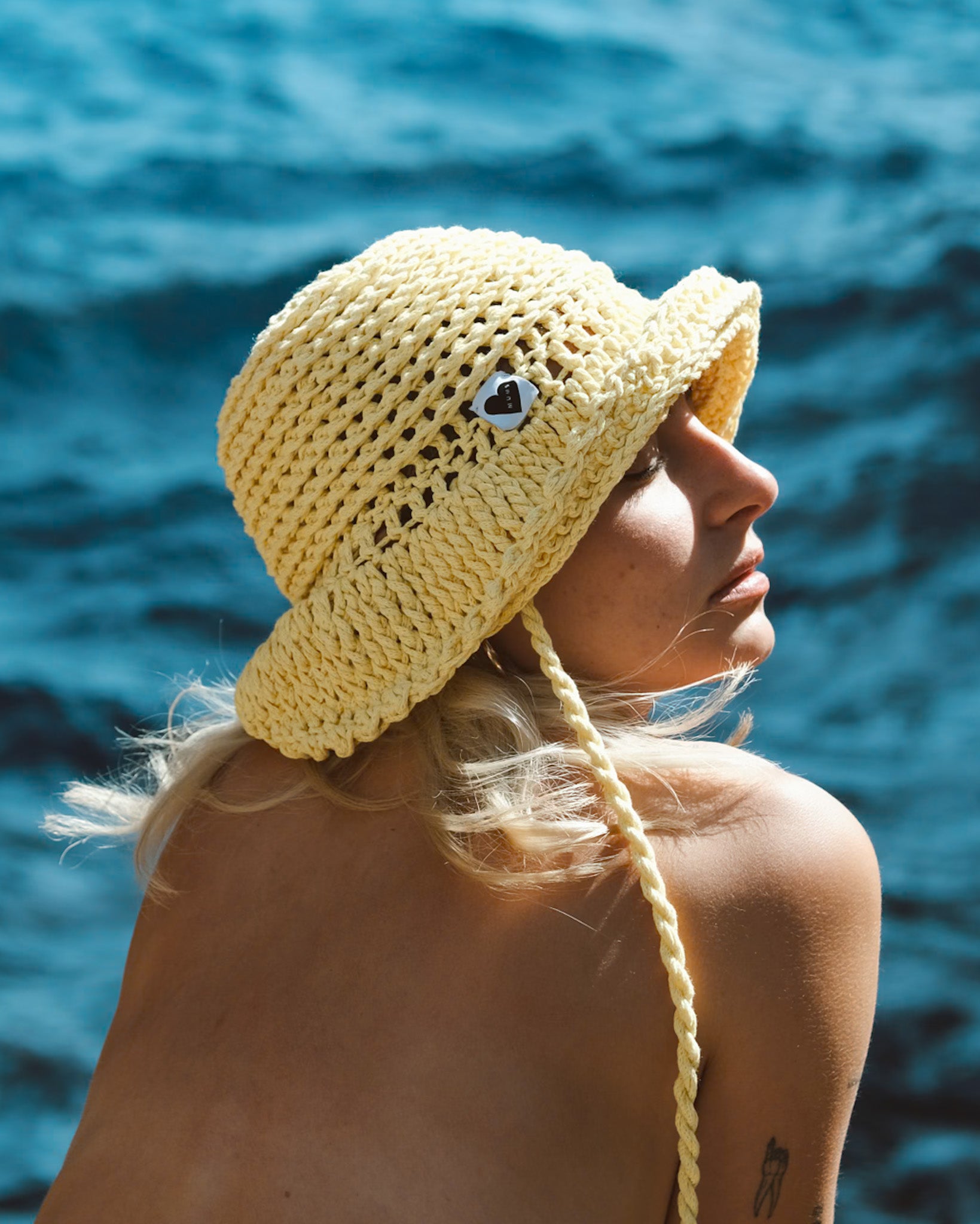 #yellow
