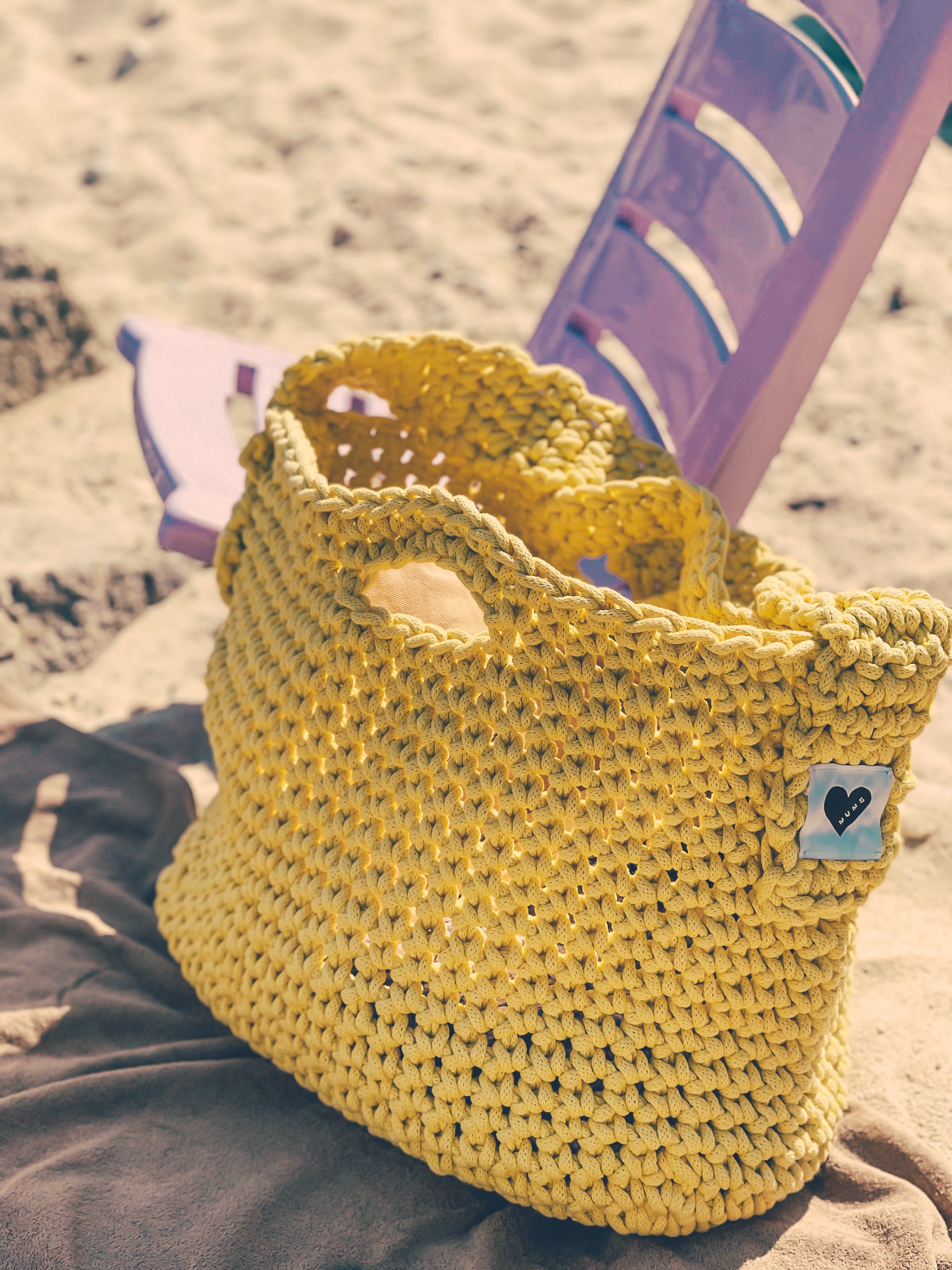 #yellow