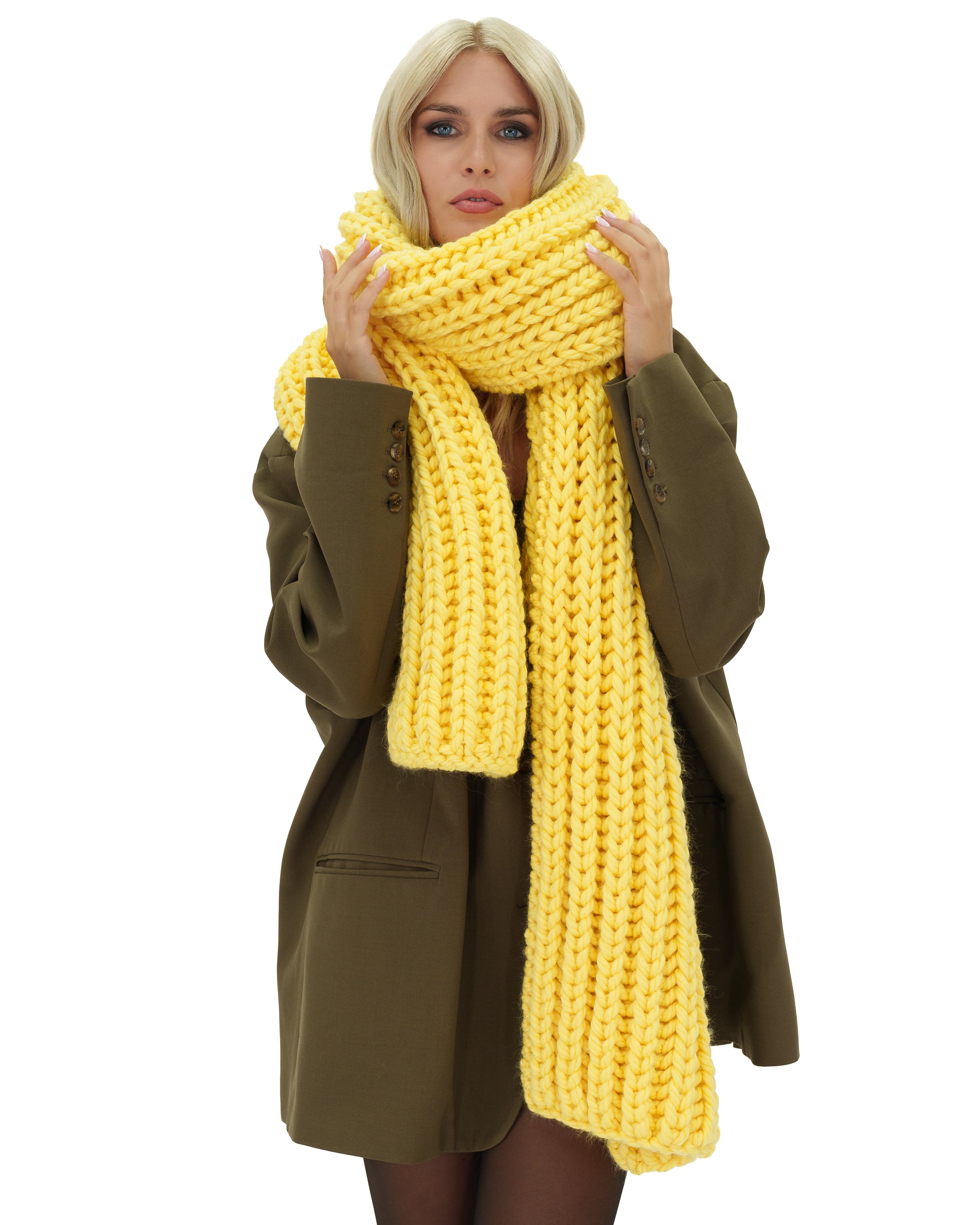 #color_pastel yellow