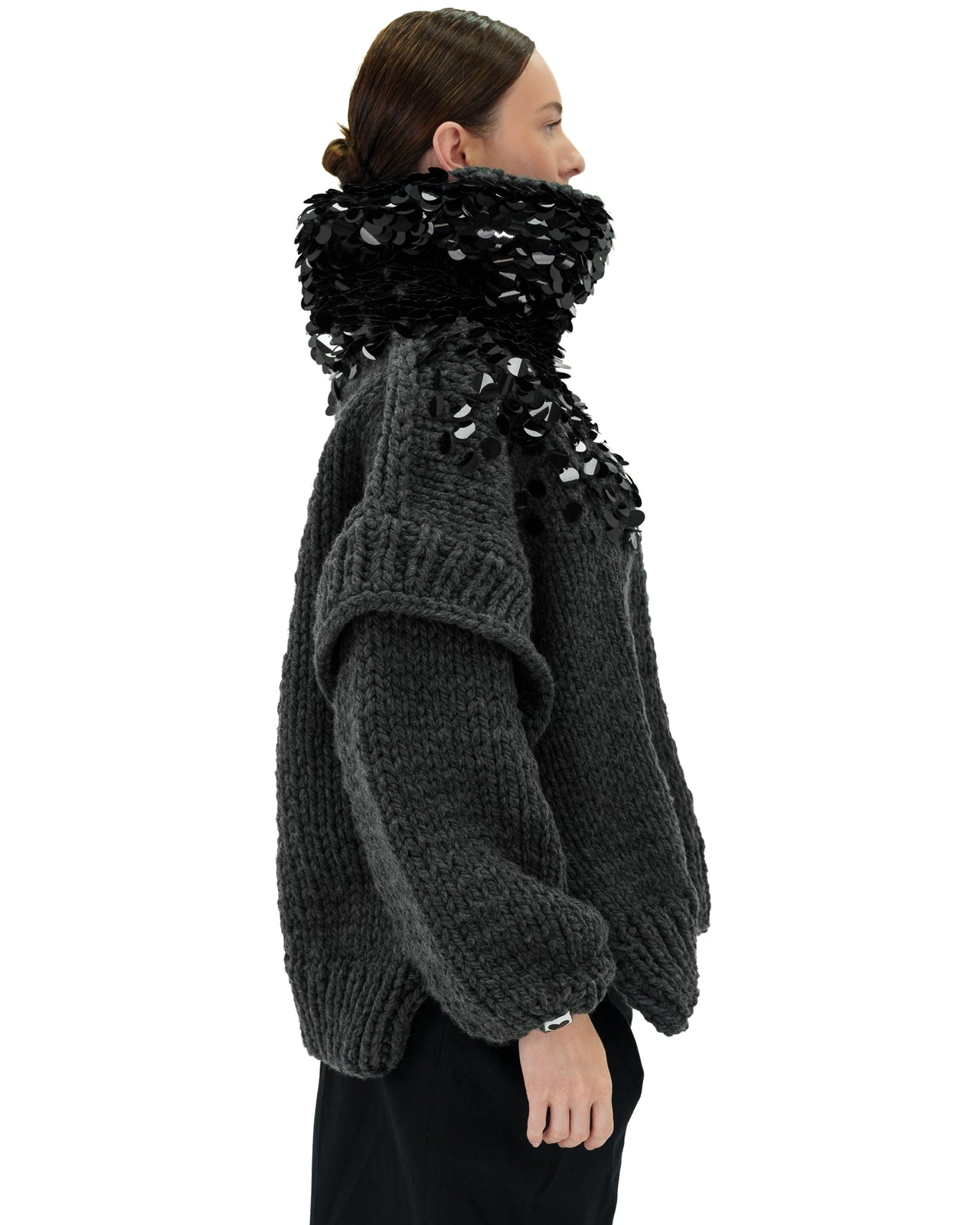 Sequined Embellished Round Neck Sweater main image 0